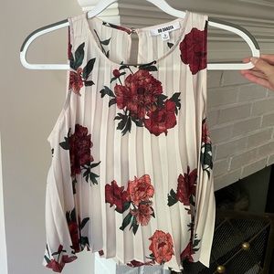 Short-Sleeve Floral Pleated Shirt